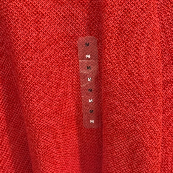 NEW! GAP - women’s Red Knit Sweater.  Size medium.  Red. - Picture 4 of 13